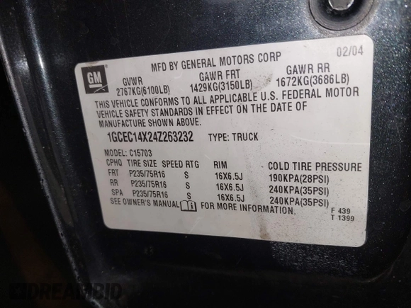 2004 Chevrolet Silverado 1500 Work Truck with VIN 1GCEC14X24Z263232, listed as a IAAI auction lot 41720611 with 272,921 mi miles. Bid and sale history available at carsss.com. Image 9.