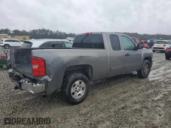 2013 Chevrolet Silverado 1500 LT with VIN 1GCRCSE07DZ185751, listed as a Copart auction lot 48394685 with 197,379 mi miles and Salvage Title. Bid and sale history available at DreamBid. Image 3.