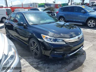 2017 Honda Accord Sedan Sport SE with VIN 1HGCR2F19HA290454, listed as a IAAI auction lot 41930497 with 93,114 mi miles. Bid and sale history available at carsss.com. Image 1.