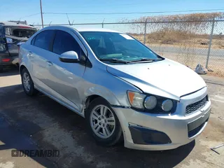 2014 Chevrolet Sonic LT with VIN 1G1JC5SH5E4178314, listed as a IAAI auction lot 41657818 with 139,959 mi miles and . Bid and sale history available at DreamBid. Image 1.