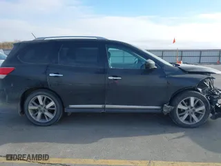 2016 Nissan Pathfinder Platinum with VIN 5N1AR2MM5GC659182, listed as a IAAI auction lot 41339507 with 150,000 mi miles. Bid and sale history available at carsss.com. Image 12.