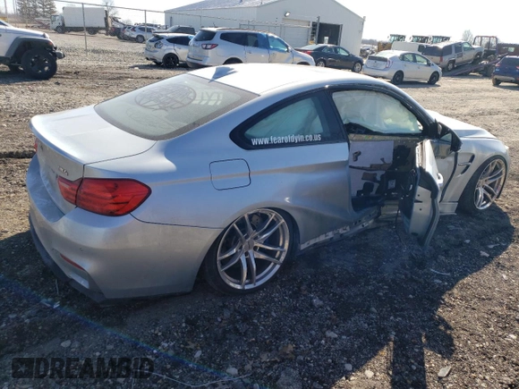2015 BMW M4 with VIN WBS3R9C57FK331291, listed as a Copart auction lot 47927615 with 156,854 mi miles and Salvage Title. Bid and sale history available at carsss.com. Image 3.
