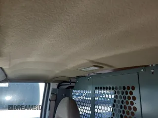 2000 Chevrolet Astro Cargo z VIN 1GCDM19W4YB196124, wystawiony jako IAAI lot #42398481 z przebiegiem 200 414 mil mil oraz . Historia ofert i sprzedaży dostępna na DreamBid. Obrazek 5.