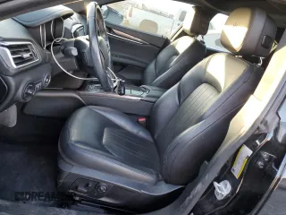 2019 Maserati Ghibli z VIN ZAM57XSA3K1325881, wystawiony jako Copart lot #80973694 z przebiegiem 64 189 mil mil oraz Szkoda całkowita • Salvage title. Historia ofert i sprzedaży dostępna na DreamBid. Obrazek 7.