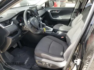 2019 Toyota RAV4 XLE with VIN JTMW1RFV5KD500679, listed as a Copart auction lot 48762575 with 105,403 mi miles and Salvage Title. Bid and sale history available at carsss.com. Image 7.
