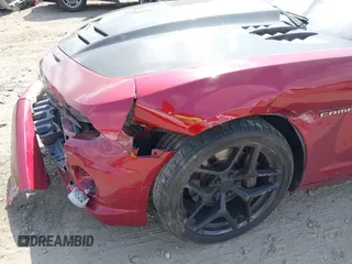 2010 Chevrolet Camaro 2SS z VIN 2G1FK1EJ4A9226280, wystawiony jako IAAI lot #41948102 z przebiegiem 72 619 mil mil oraz . Historia ofert i sprzedaży dostępna na DreamBid. Obrazek 6.