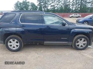 2015 GMC Terrain SLT z VIN 2GKALSEK8F6185064, wystawiony jako IAAI lot #42310073 z przebiegiem 157 332 mil mil oraz . Historia ofert i sprzedaży dostępna na DreamBid. Obrazek 13.