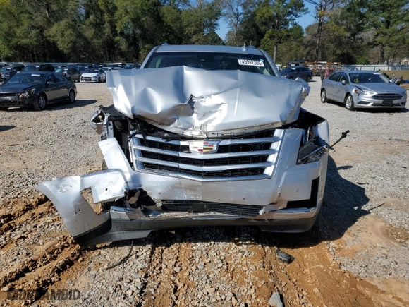 2017 Cadillac Escalade Luxury with VIN 1GYS4BKJ1HR293391, listed as a Copart auction lot 45992385 with 140,280 mi miles and Salvage Title. Bid and sale history available at carsss.com. Image 5.