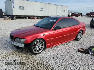 2005 BMW 3 Series 330Ci with VIN WBABD53485PL16573, listed as a Copart auction lot 82668044 with 136,567 mi miles and Salvage Title. Bid and sale history available at carsss.com. Image 1.