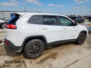 2018 Jeep Cherokee Latitude Plus with VIN 1C4PJMLB0JD609728, listed as a Copart auction lot 59684145 with 54,753 mi miles and Salvage title. Bid and sale history available at DreamBid. Image 3.