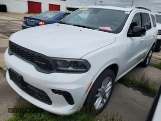 2023 Dodge Durango GT z VIN 1C4RDJDG8PC603070, wystawiony jako IAAI lot #42846795 z przebiegiem 47 341 mil mil oraz . Historia ofert i sprzedaży dostępna na DreamBid. Obrazek 4.