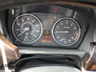 2010 BMW 3 Series 335i xDrive with VIN WBAPL3C59AA407936, listed as a Copart auction lot 70455304 with 89,675 mi miles and Salvage title. Bid and sale history available at DreamBid. Image 9.