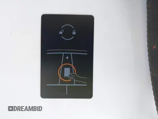 2023 Tesla Model 3 z VIN 5YJ3E1EA5PF553275, wystawiony jako IAAI lot #42132154 z przebiegiem Nie podano mil oraz . Historia ofert i sprzedaży dostępna na DreamBid. Obrazek 11.
