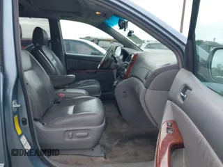 2005 Toyota Sienna XLE with VIN 5TDBA22CX5S039921, listed as a IAAI auction lot 41812339 with 245,111 mi miles and . Bid and sale history available at DreamBid. Image 5.