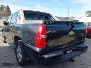 2007 Chevrolet Avalanche LT w/3LT with VIN 3GNFK12337G211143, listed as a IAAI auction lot 41609539 with 232,120 mi miles. Bid and sale history available at carsss.com. Image 3.