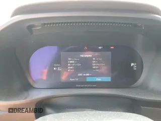 2023 Volvo XC40 Plus с VIN YV4ED3UW6P2069880, выставлен на аукционе Copart как лот 55422285 с пробегом 44 986 миль миль и Списание • Salvage title. История ставок и продаж доступна на DreamBid. Изображение 9.