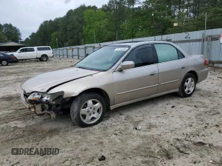 2000 Honda Accord EX с VIN 1HGCG1657YA098470, выставлен на аукционе Copart как лот 57145895 с пробегом 237 097 миль миль и Списание • Salvage title. История ставок и продаж доступна на DreamBid. Изображение 1.