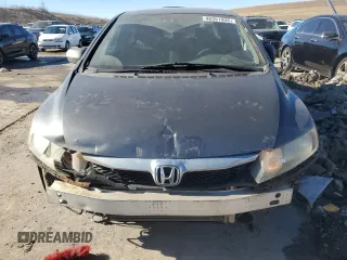 2009 Honda Civic DX-VP z VIN 2HGFA16309H334098, wystawiony jako Copart lot #46351935 z przebiegiem 232 619 mil mil oraz Szkoda całkowita • Salvage title. Historia ofert i sprzedaży dostępna na DreamBid. Obrazek 5.