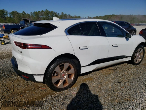 2020 Jaguar I-Pace SE with VIN SADHC2S14L1F79060, listed as a Copart auction lot 43287464 with 25,775 mi miles and . Bid and sale history available at DreamBid. Image 3.