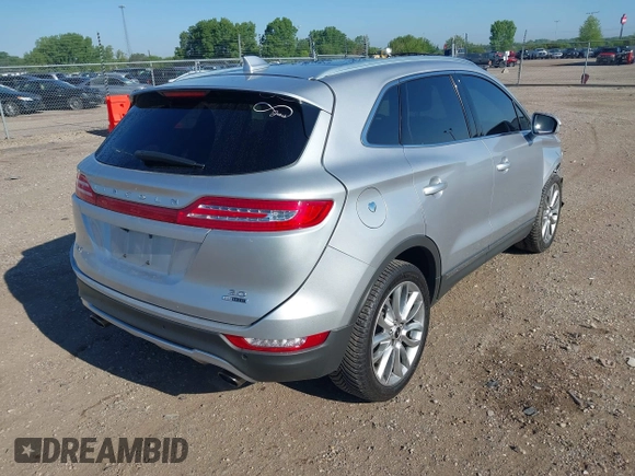 2016 Lincoln MKC Reserve z VIN 5LMCJ3C94GUJ24290, wystawiony jako IAAI lot #42264113 z przebiegiem 132 117 mil mil oraz . Historia ofert i sprzedaży dostępna na DreamBid. Obrazek 4.
