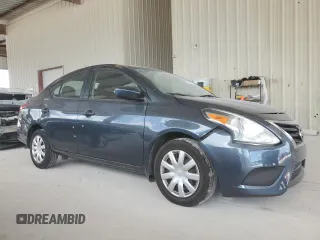 2017 Nissan Versa SV z VIN 3N1CN7APXHL896795, wystawiony jako Copart lot #59953285 z przebiegiem 110 242 mil mil oraz Szkoda całkowita • Salvage title. Historia ofert i sprzedaży dostępna na DreamBid. Obrazek 4.