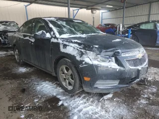 2012 Chevrolet Cruze 1FL with VIN 1G1PE5SC8C7104860, listed as a Copart auction lot 45136715 with 148,300 mi miles and Salvage Title. Bid and sale history available at DreamBid. Image 4.