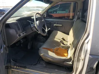 1987 Nissan Hardbody E z VIN JN6ND11SXHW014073, wystawiony jako Copart lot #78956934 z przebiegiem 381 885 mil mil oraz Szkody całkowita. Historia ofert i sprzedaży dostępna na DreamBid. Obrazek 7.