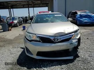 2014 Toyota Camry L with VIN 4T1BF1FK0EU449048, listed as a Copart auction lot 52888325 with 196,781 mi miles and Salvage Title. Bid and sale history available at carsss.com. Image 14.