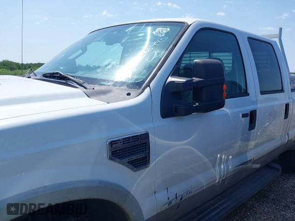 2008 Ford F-250 XL с VIN 1FTSW21Y98EC51797, выставлен на аукционе IAAI как лот 42168445 с пробегом 325 080 миль миль и . История ставок и продаж доступна на DreamBid. Изображение 6.