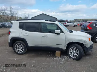 2015 Jeep Renegade Latitude with VIN ZACCJABT8FPC19914, listed as a IAAI auction lot 42081686 with 179,330 mi miles. Bid and sale history available at carsss.com. Image 14.