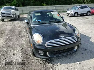 2012 MINI Hardtop with VIN WMWSU3C58CT369968, listed as a Copart auction lot 60102135 with 138,062 mi miles and Salvage title. Bid and sale history available at DreamBid. Image 15.
