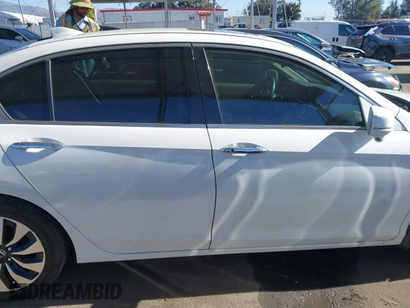2015 Honda Accord EX-L с VIN 1HGCR6F55FA004767, выставлен на аукционе IAAI как лот 41312588 с пробегом 226 583 миль миль и . История ставок и продаж доступна на DreamBid. Изображение 14.