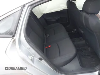 2017 Honda Civic LX z VIN 2HGFC2F51HH562496, wystawiony jako IAAI lot #41524243 z przebiegiem Nie podano mil oraz . Historia ofert i sprzedaży dostępna na DreamBid. Obrazek 8.