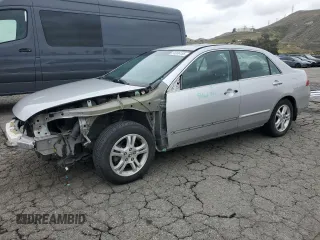 2006 Honda Accord EX-L z VIN 1HGCM56826A159229, wystawiony jako Copart lot #54936155 z przebiegiem 106 560 mil mil oraz Szkoda całkowita • Salvage title. Historia ofert i sprzedaży dostępna na DreamBid. Obrazek 1.