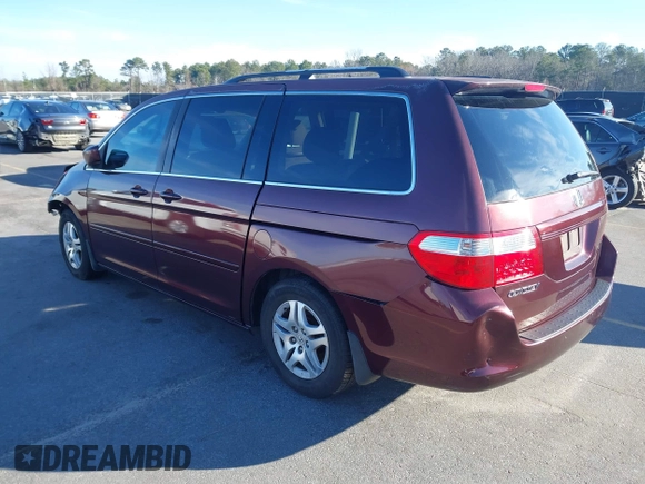 2007 Honda Odyssey EX with VIN 5FNRL38487B440275, listed as a IAAI auction lot 41588030 with 280,937 mi miles. Bid and sale history available at carsss.com. Image 3.