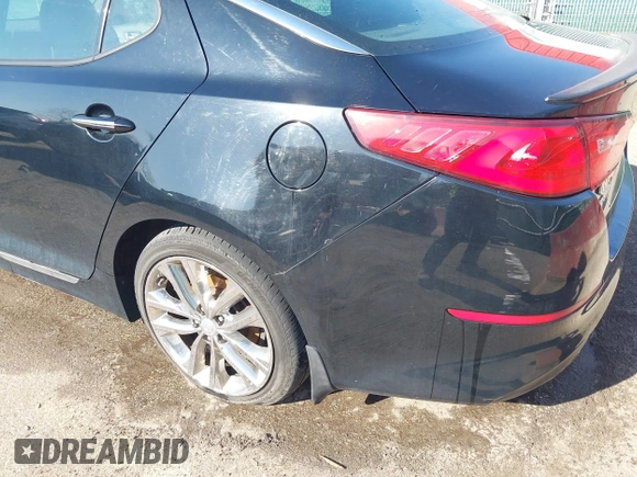 2015 Kia Optima SXL Turbo with VIN 5XXGR4A66FG359715, listed as a IAAI auction lot 41787210 with 203,761 mi miles and . Bid and sale history available at DreamBid. Image 18.