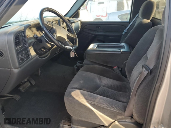 2006 Chevrolet Silverado 1500 Work Truck with VIN 3GCEK14Z06G218507, listed as a Copart auction lot 77350154 with 211,776 mi miles and Salvage Title. Bid and sale history available at carsss.com. Image 7.