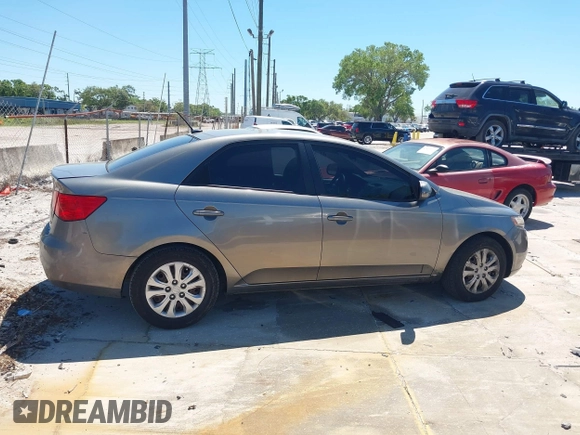 2013 Kia Forte EX with VIN KNAFU4A27D5663948, listed as a IAAI auction lot 41748962 with 110,499 mi miles. Bid and sale history available at carsss.com. Image 13.