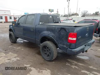 2004 Ford F-150 XLT with VIN 1FTPW14514KD30054, listed as a IAAI auction lot 41440735 with 202,340 mi miles. Bid and sale history available at carsss.com. Image 3.