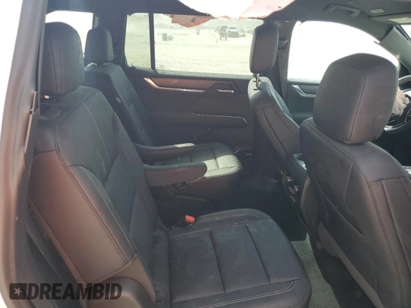 2024 GMC Acadia AWD Elevation z VIN 1GKENNKS4RJ189444, wystawiony jako Copart lot #51219445 z przebiegiem 20 847 mil mil oraz Nie do naprawy • Non repairable. Historia ofert i sprzedaży dostępna na DreamBid. Obrazek 11.