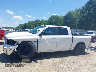 2016 Ram 1500 Big Horn z VIN 3C6RR7LTXGG262651, wystawiony jako IAAI lot #42322576 z przebiegiem 187 072 mil mil oraz . Historia ofert i sprzedaży dostępna na DreamBid. Obrazek 15.