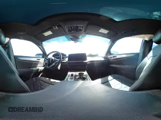 2024 Volkswagen Atlas SE z VIN 1V2JE2CA1RC252078, wystawiony jako IAAI lot #42061482 z przebiegiem 10 396 mil mil oraz . Historia ofert i sprzedaży dostępna na DreamBid. Obrazek 19.