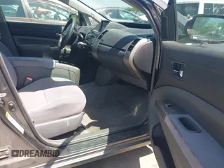 2007 Toyota Prius with VIN JTDKB20U373239844, listed as a IAAI auction lot 42017426 with 156,346 mi miles. Bid and sale history available at carsss.com. Image 5.
