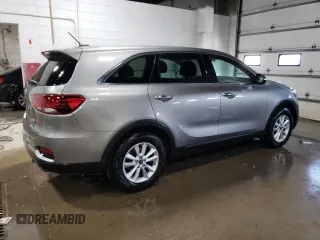 2019 Kia Sorento LX with VIN 5XYPGDA52KG442741, listed as a Copart auction lot 52457625 with 184,067 mi miles and Clean Title. Bid and sale history available at DreamBid. Image 3.