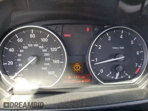 2008 BMW 1 Series 128i with VIN WBAUN13508VH77566, listed as a Copart auction lot 49605155 with 66,885 mi miles and Salvage Title. Bid and sale history available at DreamBid. Image 9.