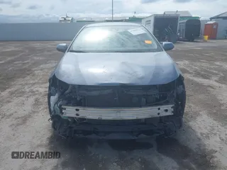 2020 Toyota Corolla LE with VIN JTDEPRAE5LJ116101, listed as a IAAI auction lot 41886854 with 96,938 mi miles. Bid and sale history available at carsss.com. Image 13.