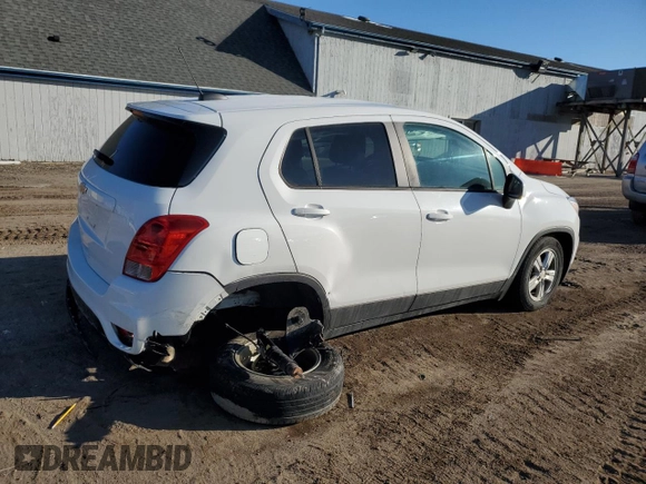 2020 Chevrolet Trax LS with VIN KL7CJKSB9LB321853, listed as a Copart auction lot 47794185 with 42,109 mi miles and Non Repairable. Bid and sale history available at carsss.com. Image 3.