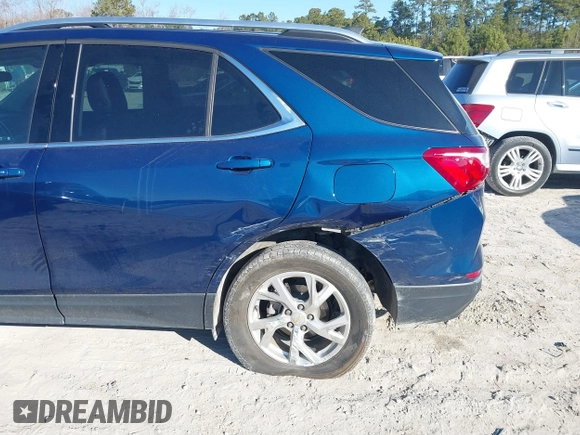 2020 Chevrolet Equinox LT with VIN 2GNAXLEX8L6103967, listed as a IAAI auction lot 41345430 with 84,218 mi miles. Bid and sale history available at carsss.com. Image 6.
