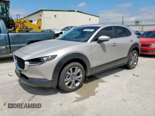 2024 Mazda CX-30 S Preferred z VIN 3MVDMBCM1RM675722, wystawiony jako Copart lot #56052855 z przebiegiem 2 925 mil mil oraz Szkoda całkowita • Salvage title. Historia ofert i sprzedaży dostępna na DreamBid. Obrazek 1.