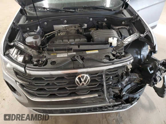 2024 Volkswagen Atlas SEL с VIN 1V2BE2CAXRC200176, выставлен на аукционе Copart как лот 80551974 с пробегом 18 285 миль миль и Списание • Salvage title. История ставок и продаж доступна на DreamBid. Изображение 12.